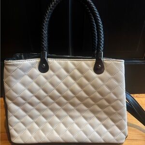 Elegant Cream Quilted Handbag